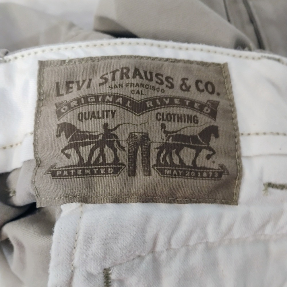 Levi Strauss Mens 48 Cargo Shorts Tan Khaki Cotton Utility Pockets Levi's H - Picture 5 of 8